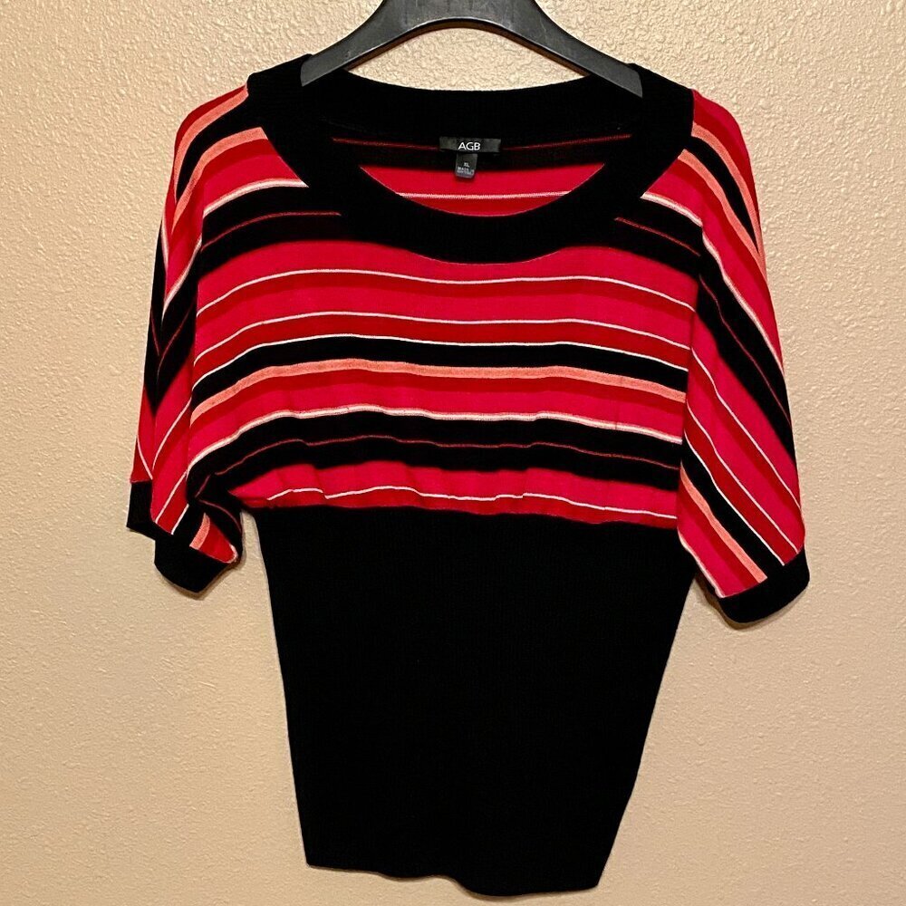 Vintage AGB Boat Neck Lightweight Knit Top Striped Reds/Pinks/Black Size (XL)